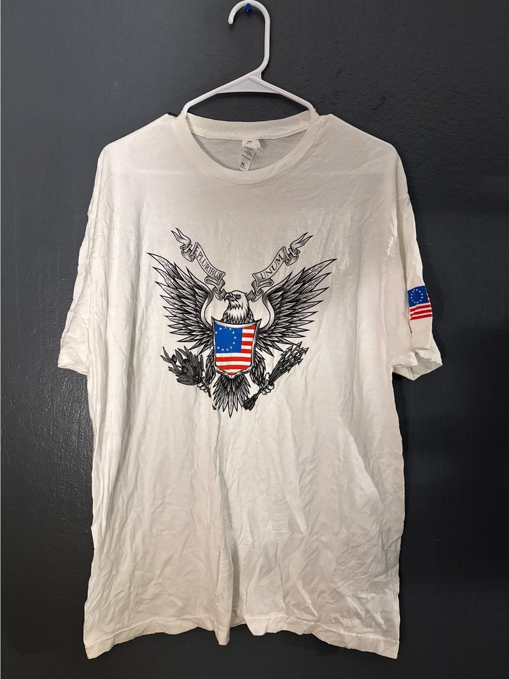 Tultex XL White Graphic T-Shirt with American Eagle and Infowars.com Print
